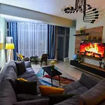 Cityscape 2br Kavaja St, 11 Fl, Dajti View アパート ティラナ